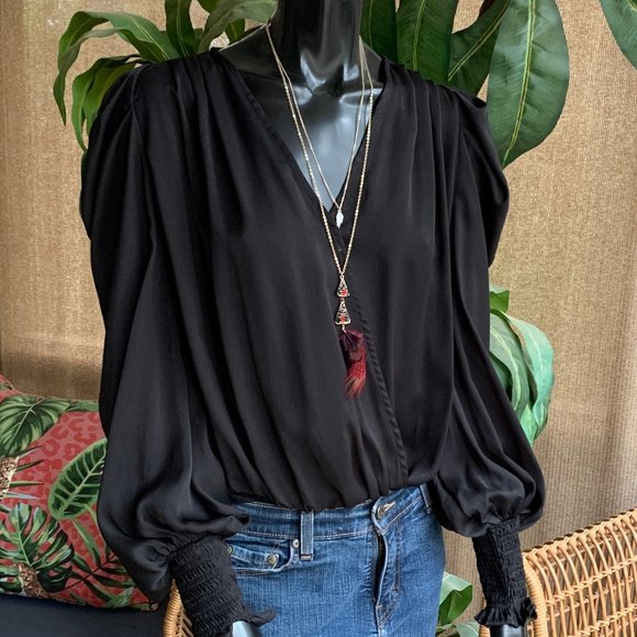 Express Layered Golden-Toned Beaded Triangles and Feather Necklace - Picture 2 of 15